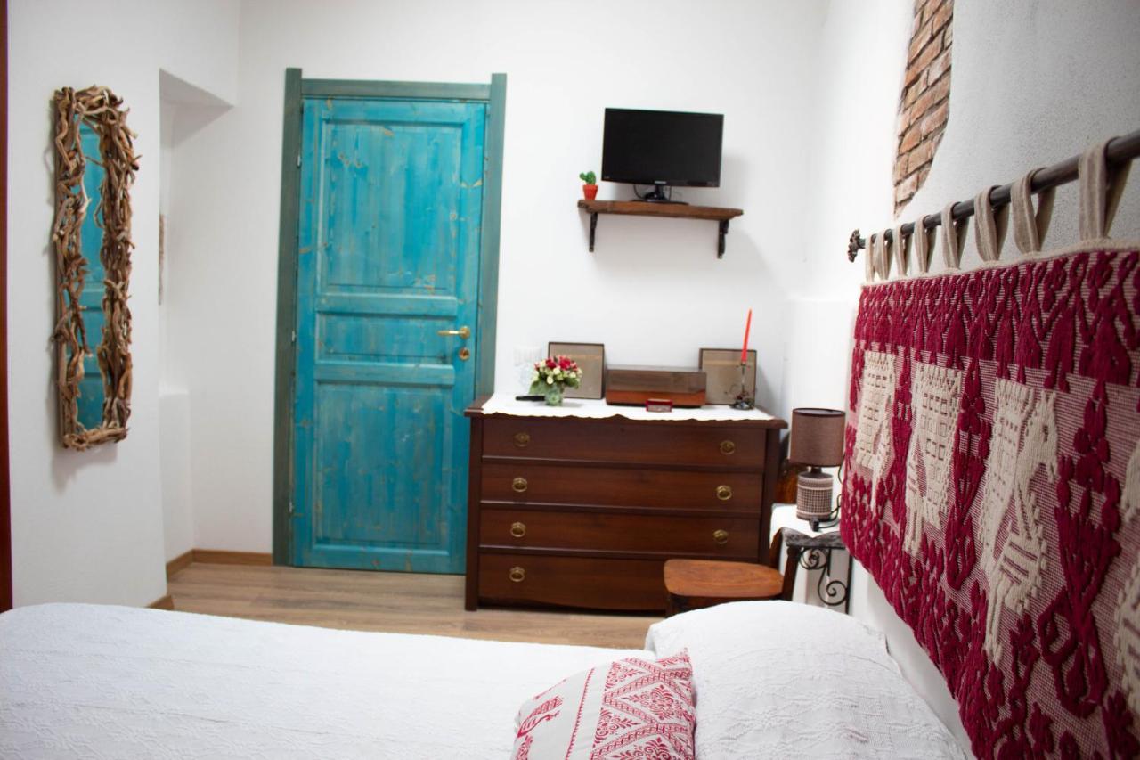 B&B Ziu Anacletu Villaputzu Exteriör bild