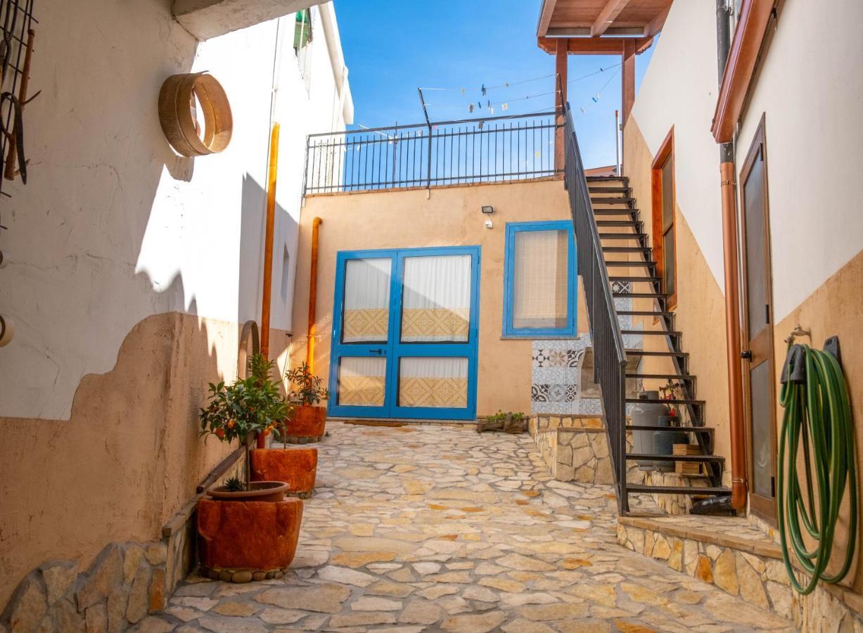 B&B Ziu Anacletu Villaputzu Exteriör bild