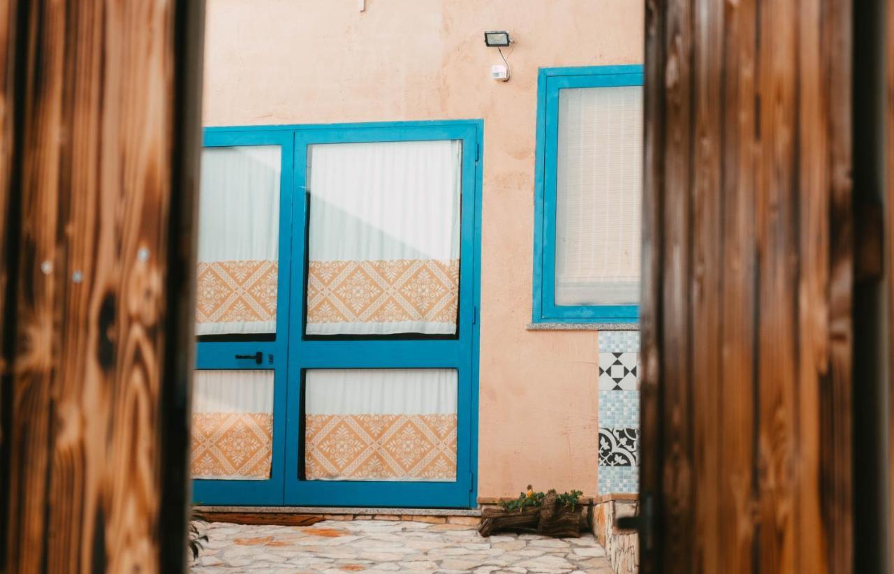 B&B Ziu Anacletu Villaputzu Exteriör bild